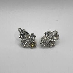 Vintage Clear Rhinestone Cluster Screwback Earrings